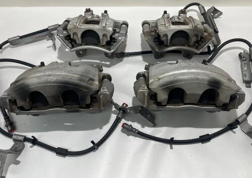 IMG_0827__24344 2018-2024 Jeep Wrangler JL Sport OEM Brake Calipers / Set of 4 / 88K JL012